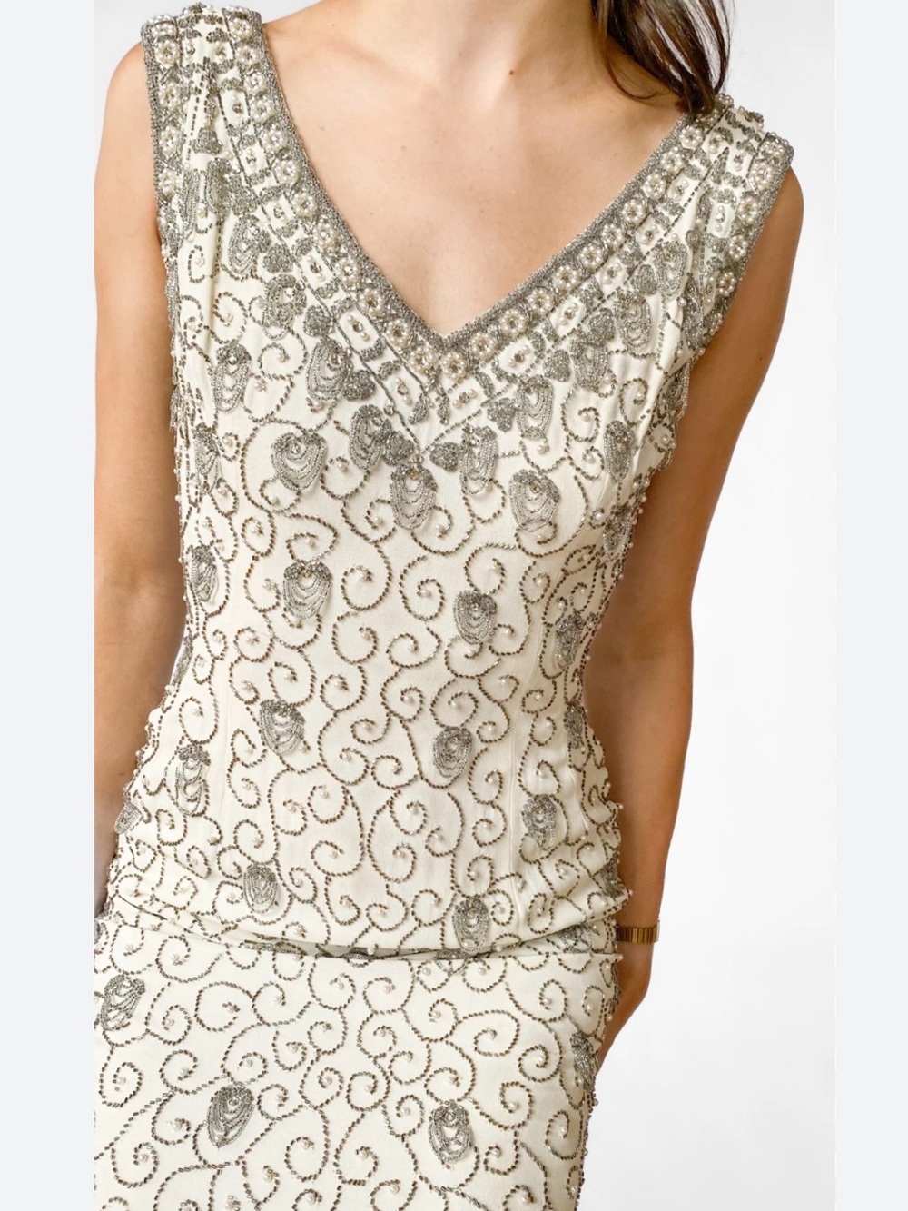 💛 Alice &Olivia Hand made beaded sleeveless dress